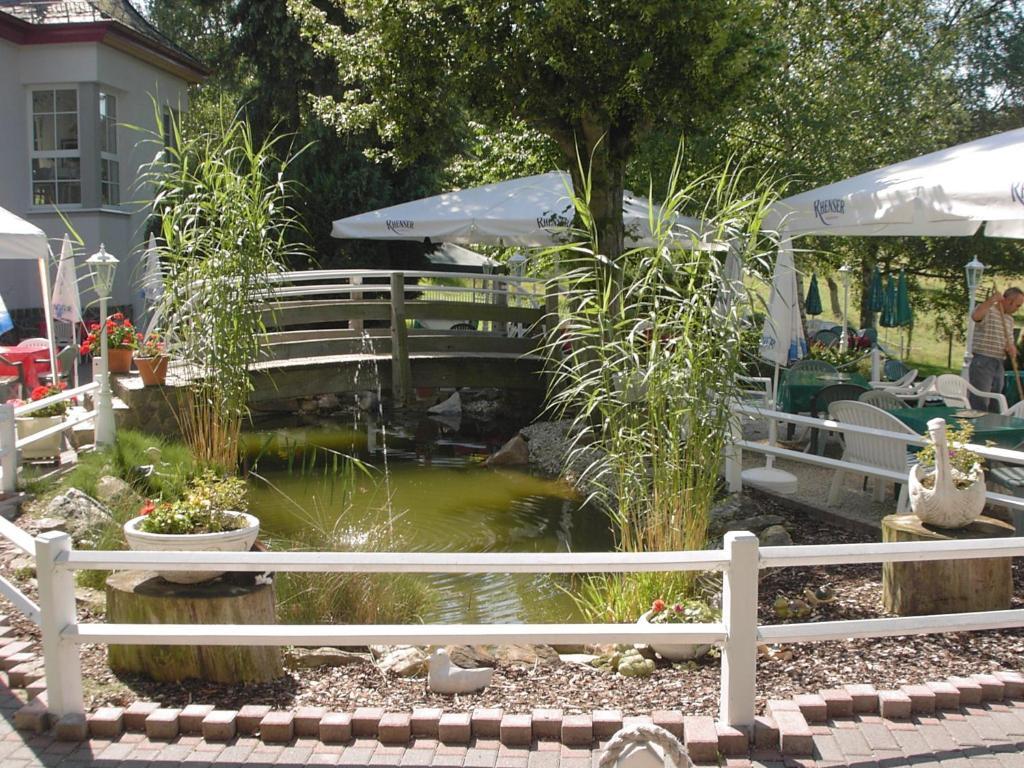Waldhotel Forsthaus Remstecken Koblenz  Exterior foto